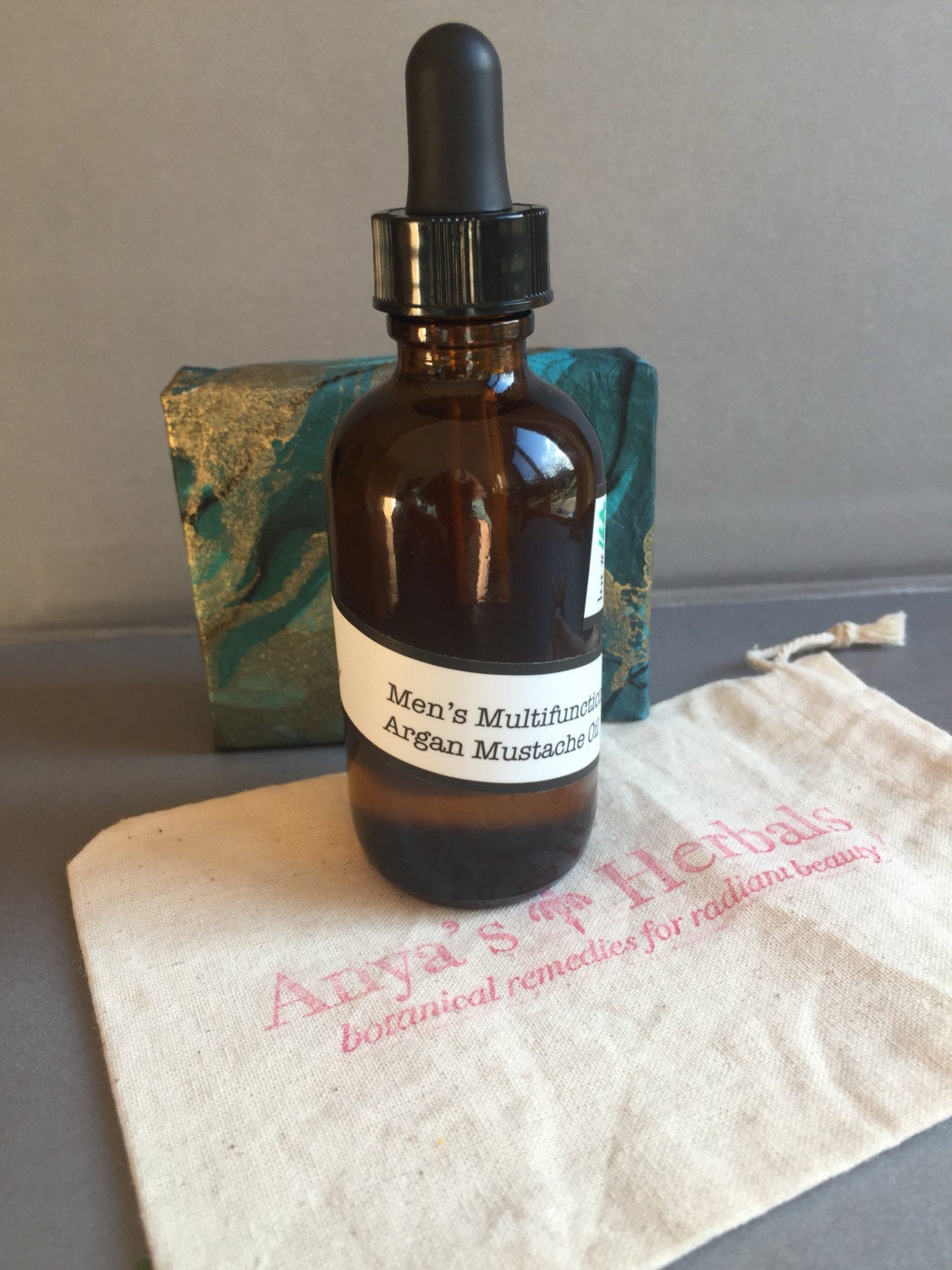 Beard + Facial Oil: Smoothing, Hydrating, Soothing