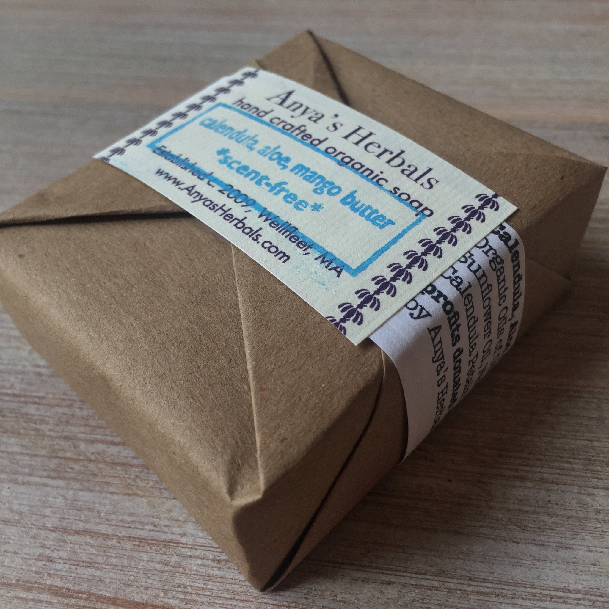 Calendula, Aloe, Mango Butter: Scent Free Organic Bar Soap.